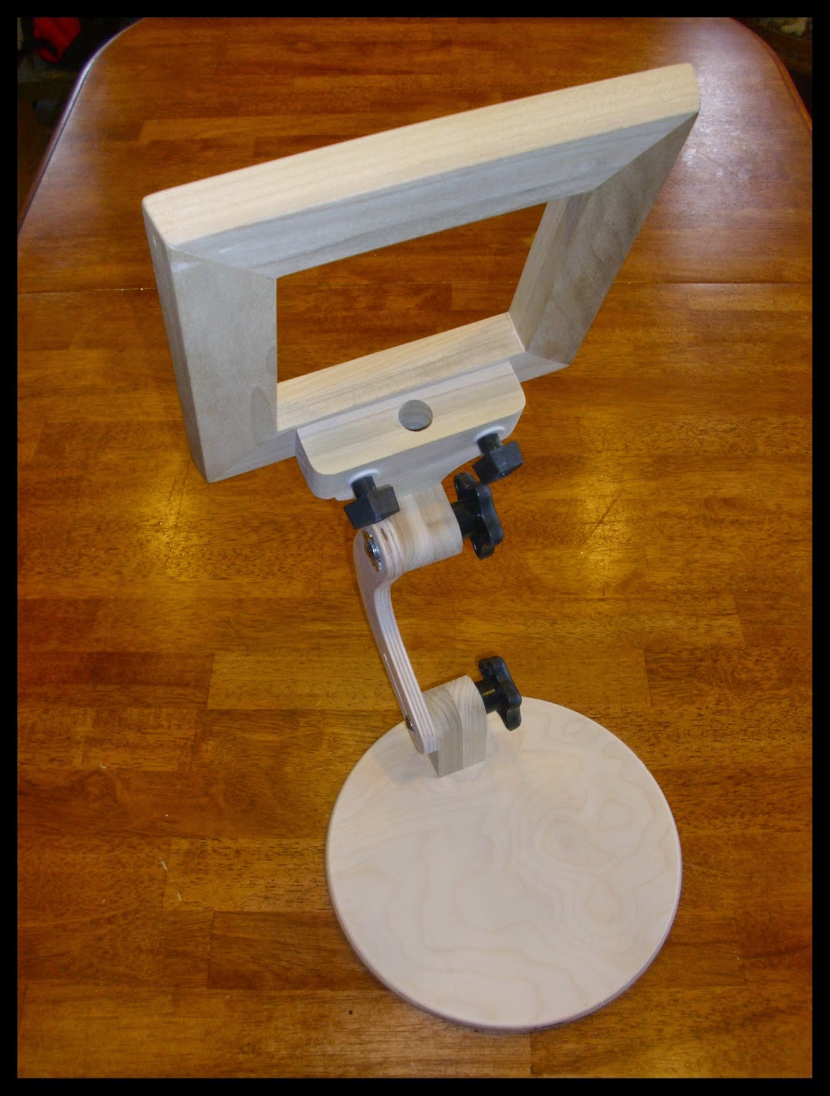 The Art of Hand Quilting - Needlearts & Rug Hooking: Directions on how to  assemble your Barnett's Laptop Hoop Floor Stand