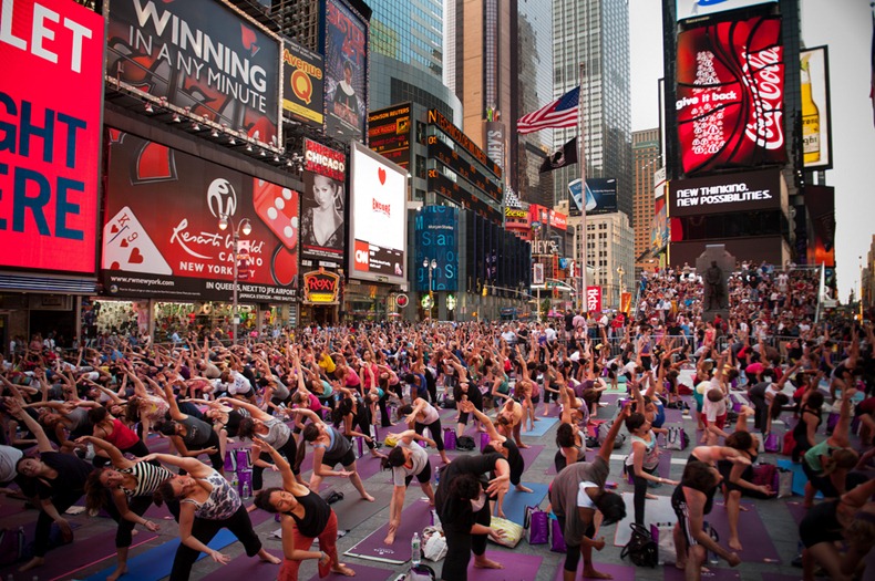 A midsummer day's scene: Revellers rise at dawn to celebrate the solstice with drumming and dancing Times+square+yoga+-1
