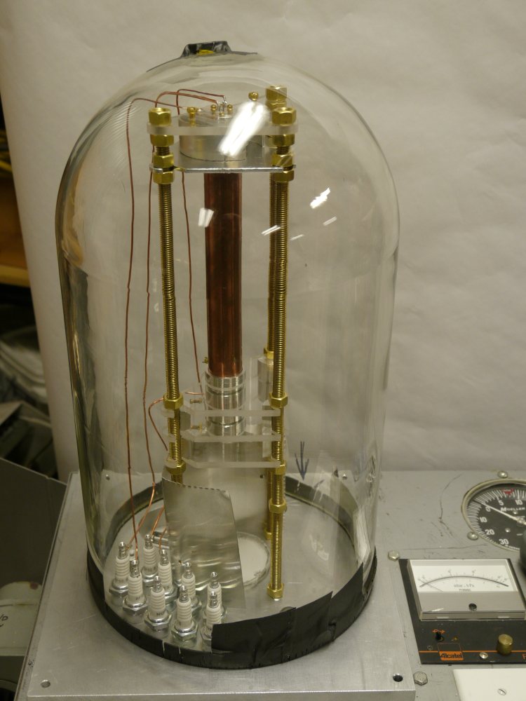 Ben Krasnow First photos of DIY scanning electron microscope