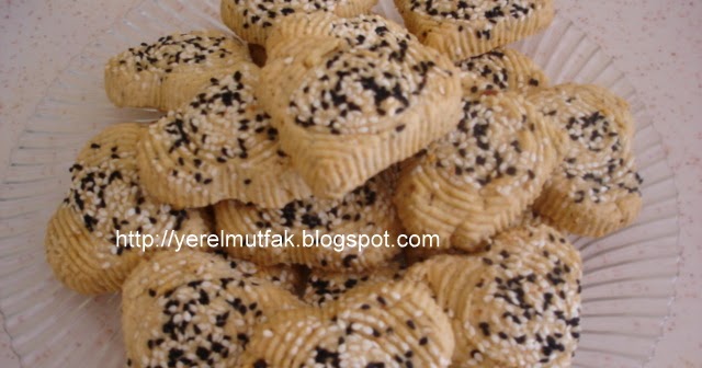 MUTFAĞIMDAN TAŞANLAR TUZLU KALP KURABİYE ( HAYATIMIZ SINAV)