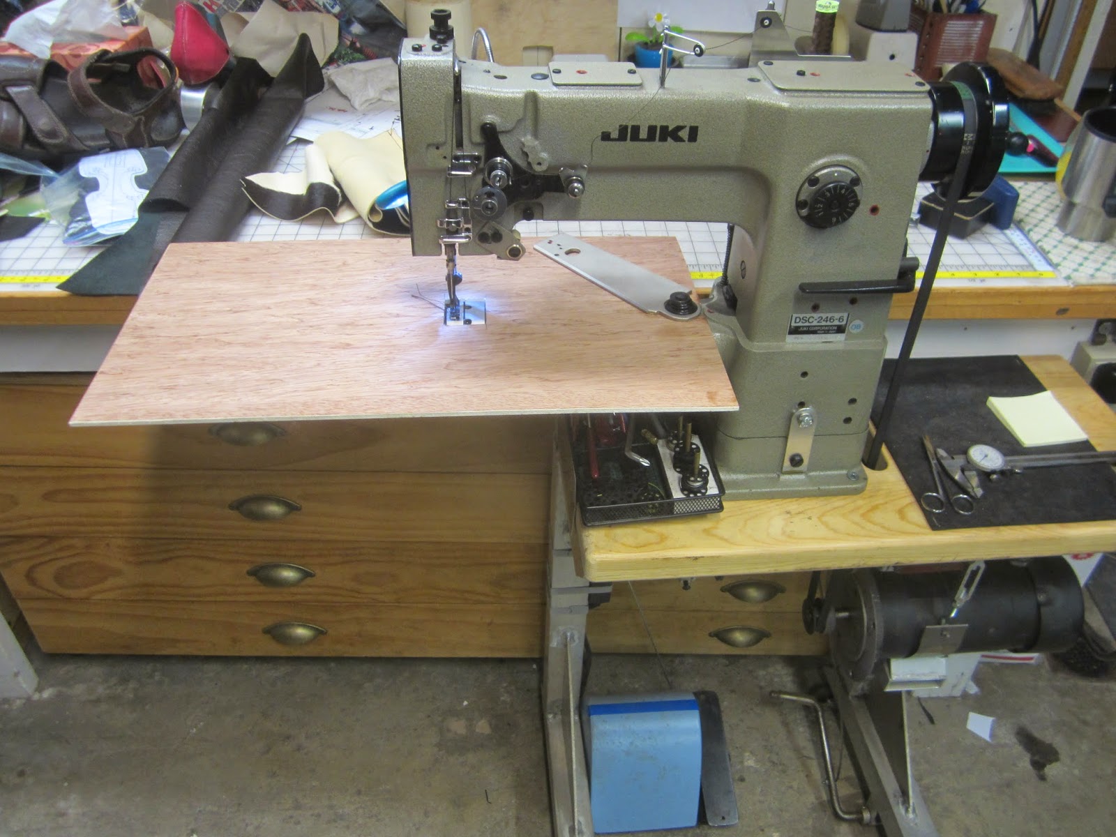 MI Vintage Sewing Machines Juki 246 Flatbed Option