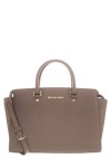  Michael Kors Selma Bag