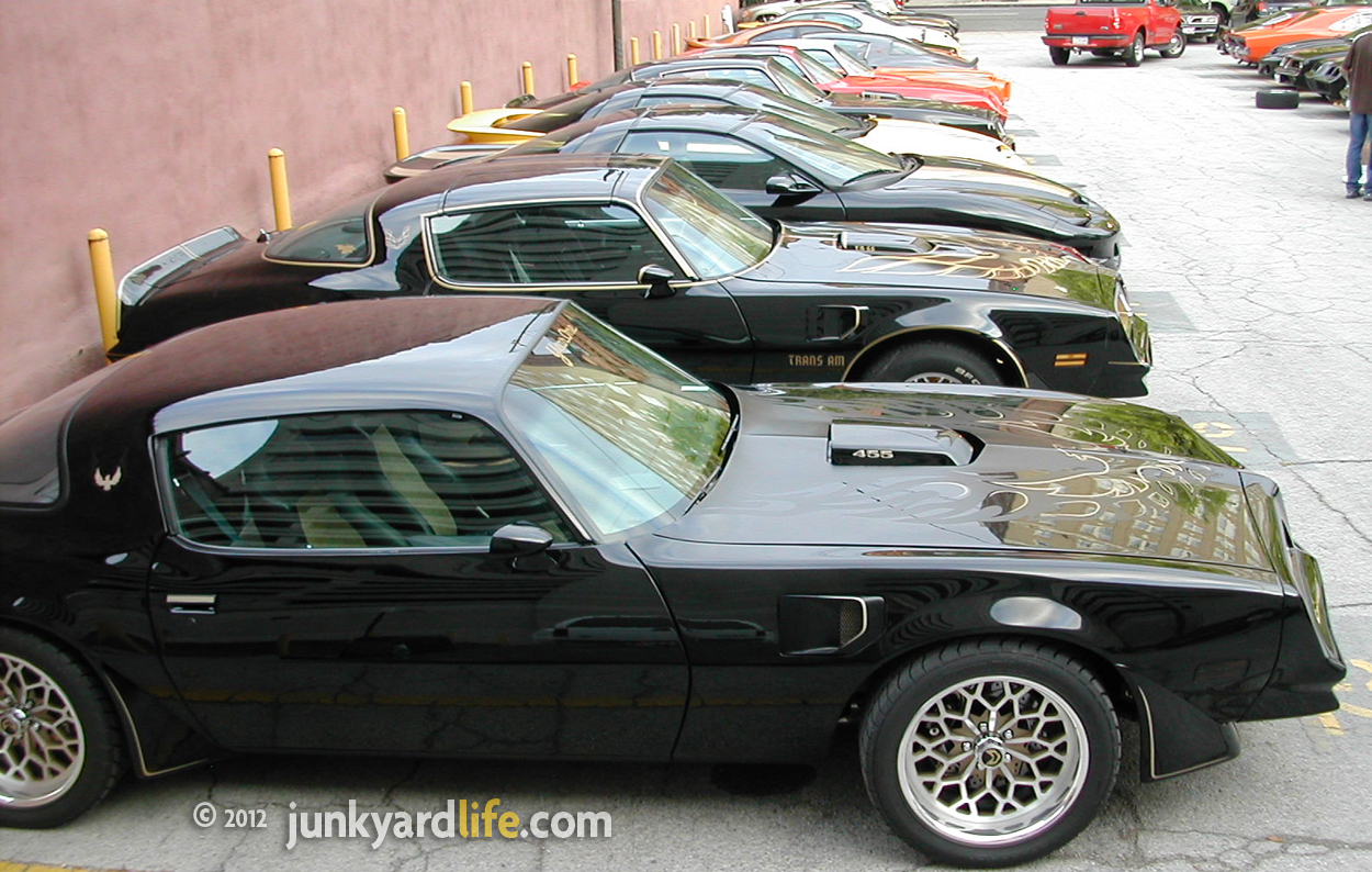 inside pic of trans am in smokey and the bandit inside pic of trans am in smokey and the bandit