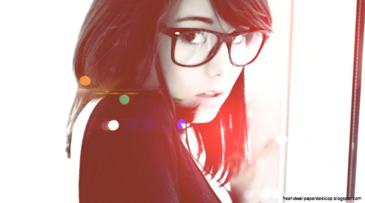 Girl in Glasses 2 SDGN HD desktop wallpaper Widescreen High Girl in Glasses 2 SDGN HD desktop wallpaper Widescreen High