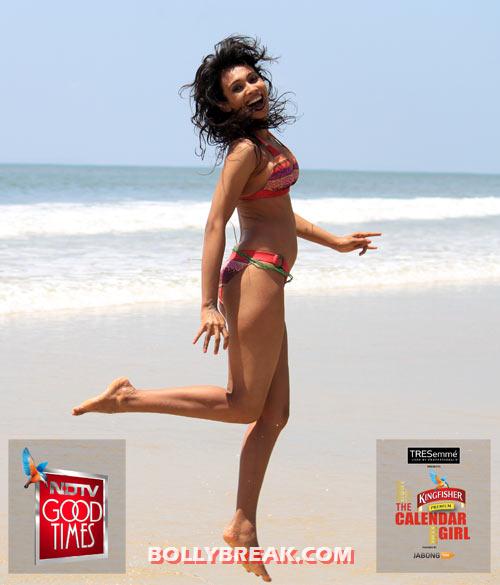 Aeshra Patel Kingfisher Calendar 2013 Bikini Wallpaper - (10) - Kingfisher Calendar 2013 Bikini Wallpapers