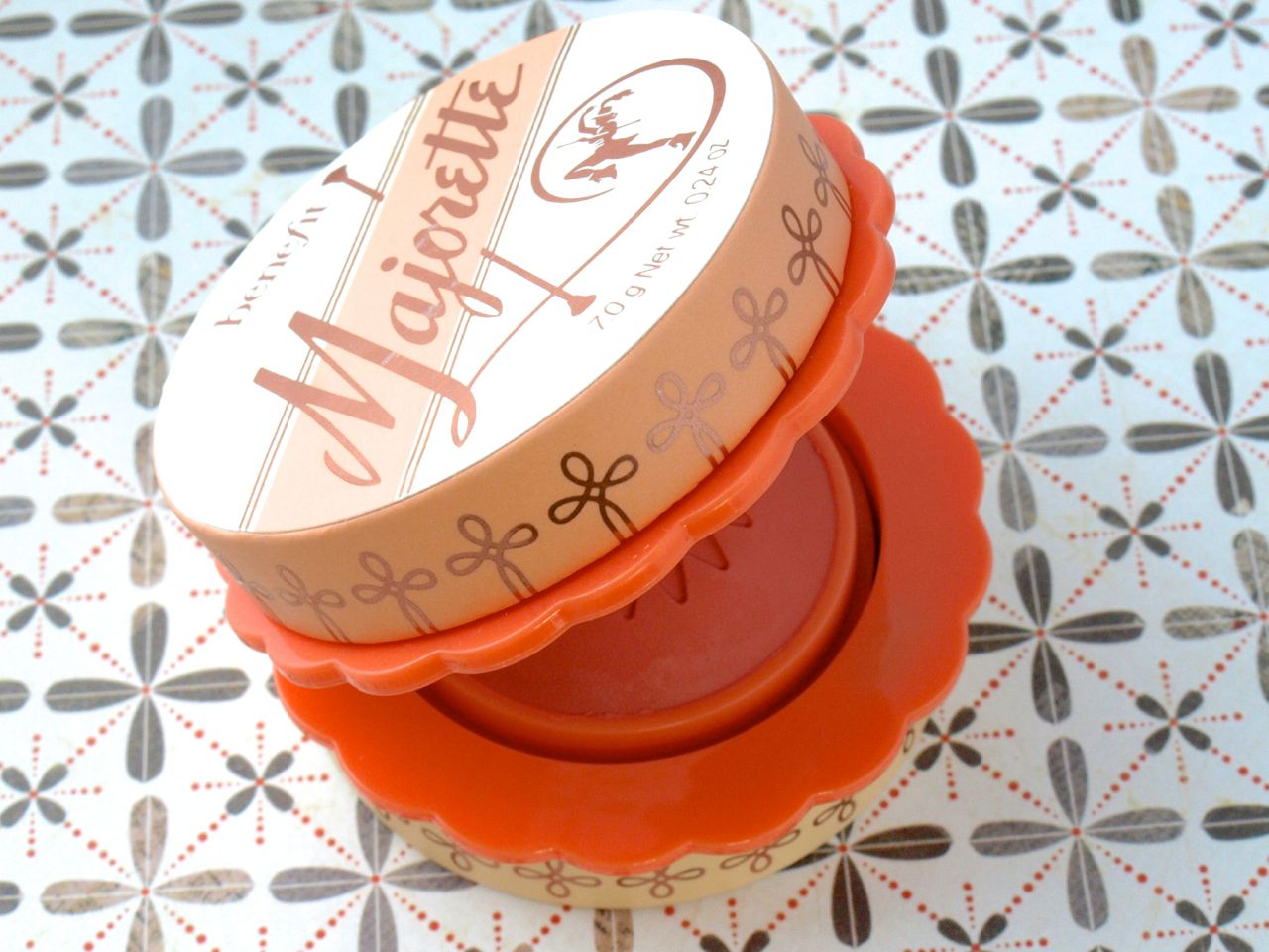Benefit Majorette Cream-to-Powder Booster Blush: Review and Swatches