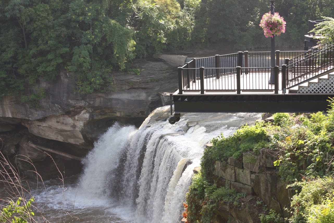 City of Elyria ELYRIANS Shop and Help Cascade Park!