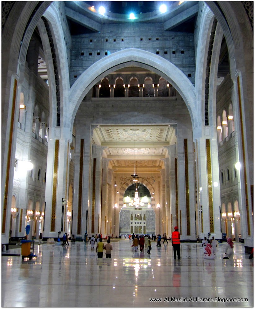 متابة توسعة الحرمين منذ 2013 الى 2015 New+Expansion+Masjid+al+Haram+(12)