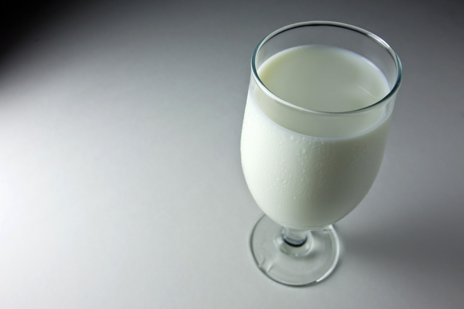 Foods And Drinks That Cause Bloating Natural And Healthy Life Guide