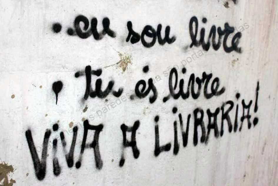 LIVRARIAS como espaços de LIBERDADE!