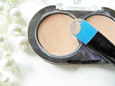 essence-make-me-pretty-limited-edition-concealer-brush-review
