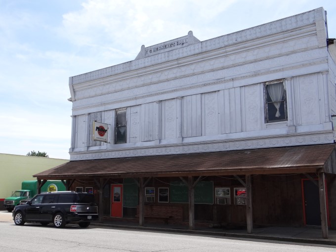 Walkabout With Wheels Blog A Walk Around Downtown Owensville, Missouri