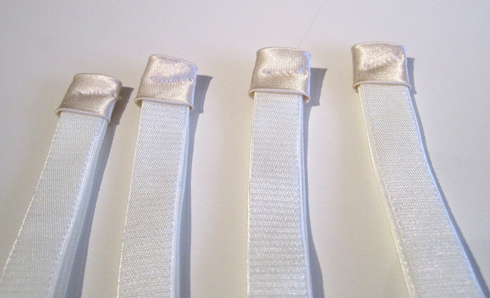 A Few Threads Loose Ohh La La Pin Up Sew Along... Attaching your