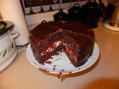 Robin's Life: Chocolate Covered Cherry Cake