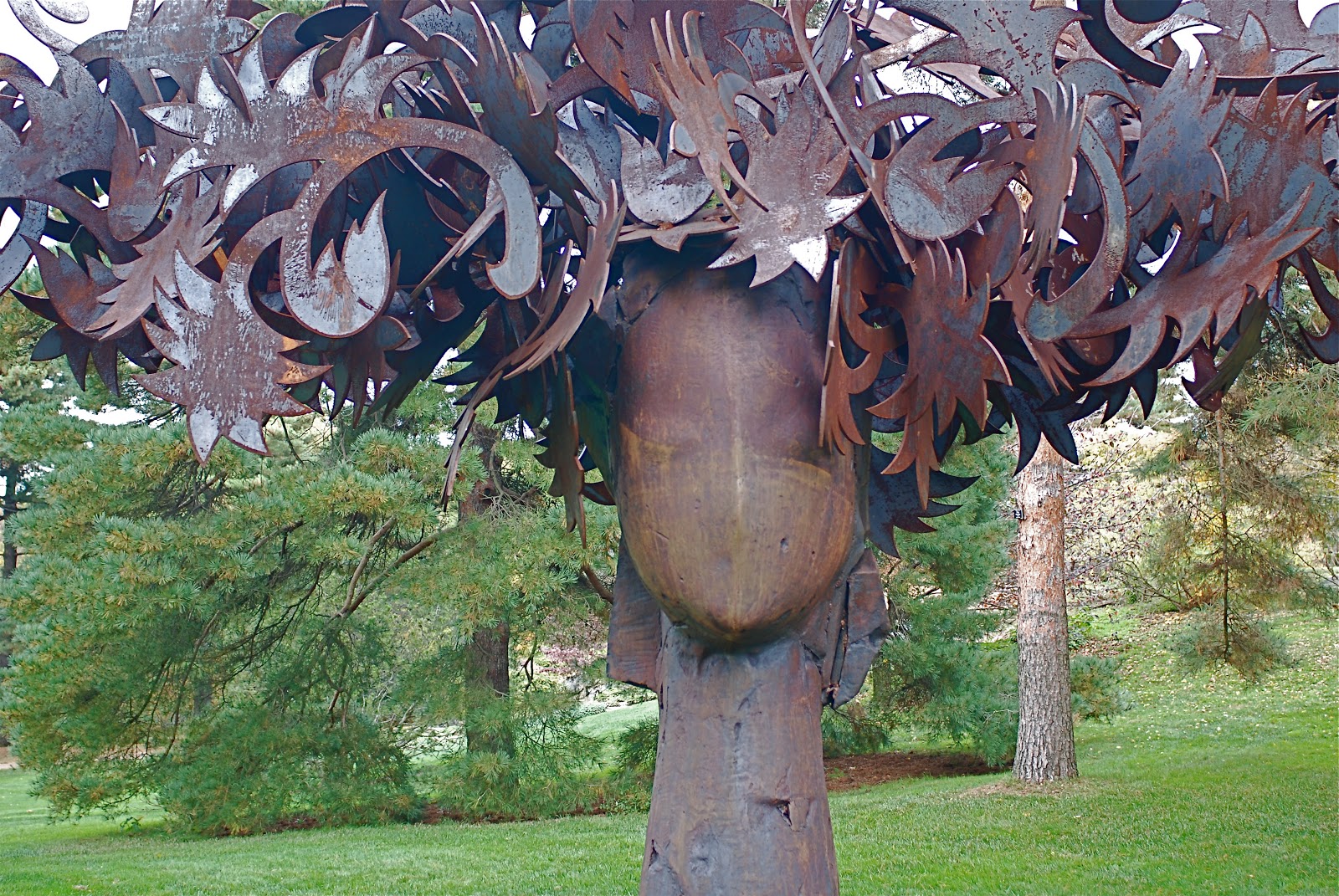 NYC ♥ NYC NatureInspired Sculptures by Manolo Valdés on Exhibit in the Bronx