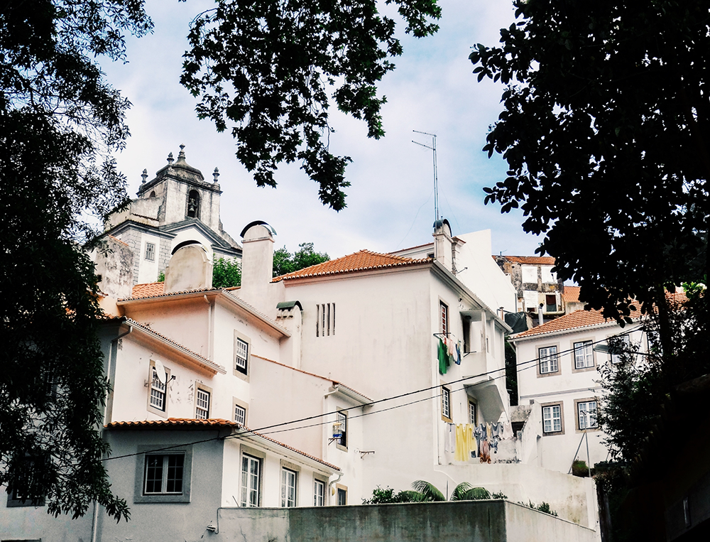 Sintra - portugal - www.hellolaroux.com