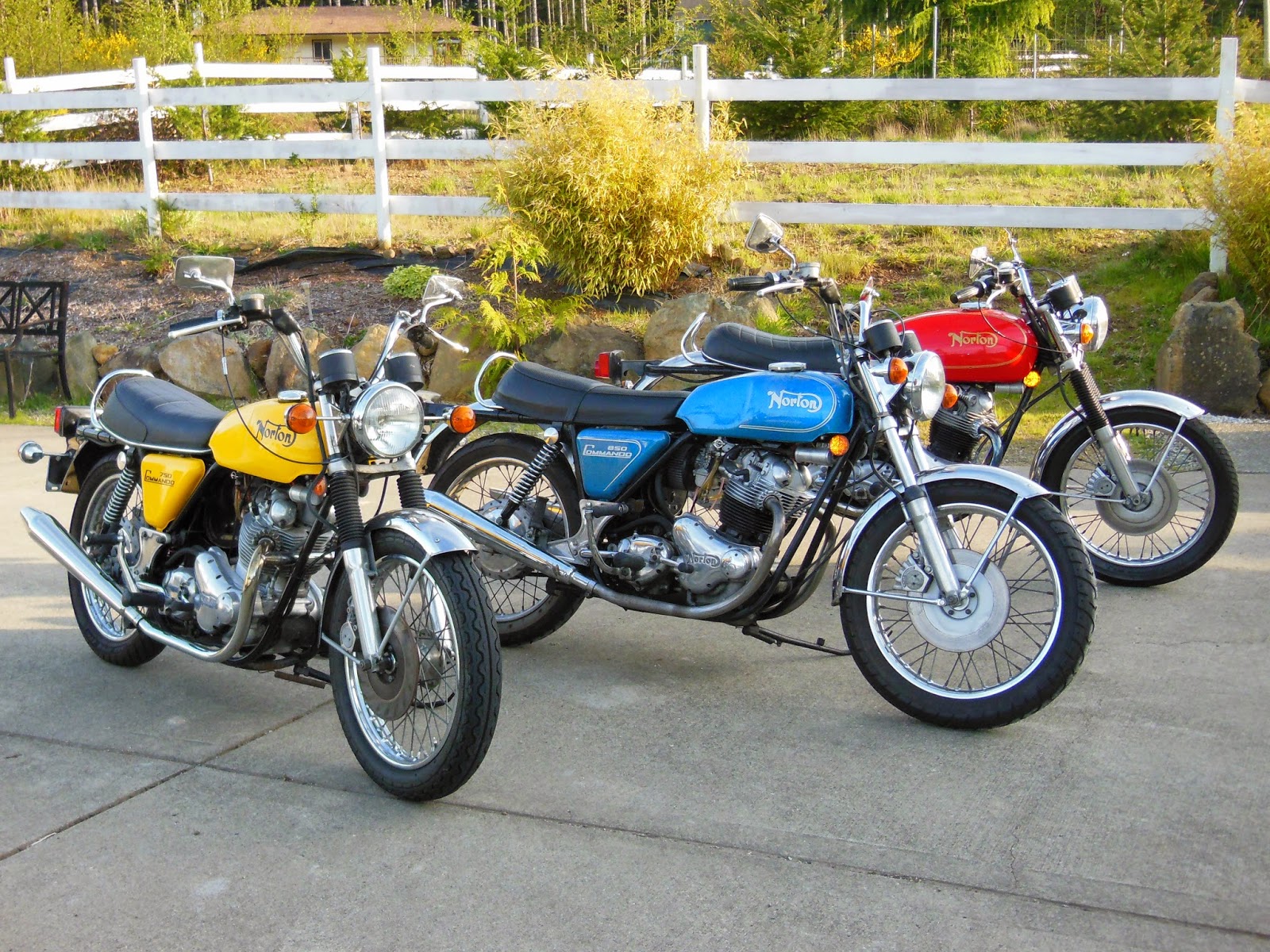 1974 Norton Commando 850 Interstate Bike Urious