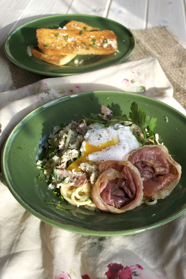 Adora's Box PARMA HAM AND CLAM CARBONARA