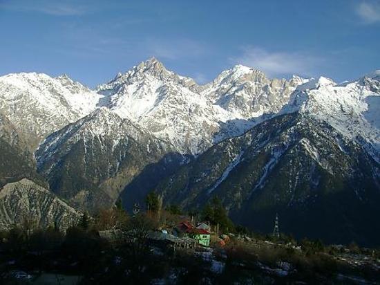 Arjun Gufa Manali
