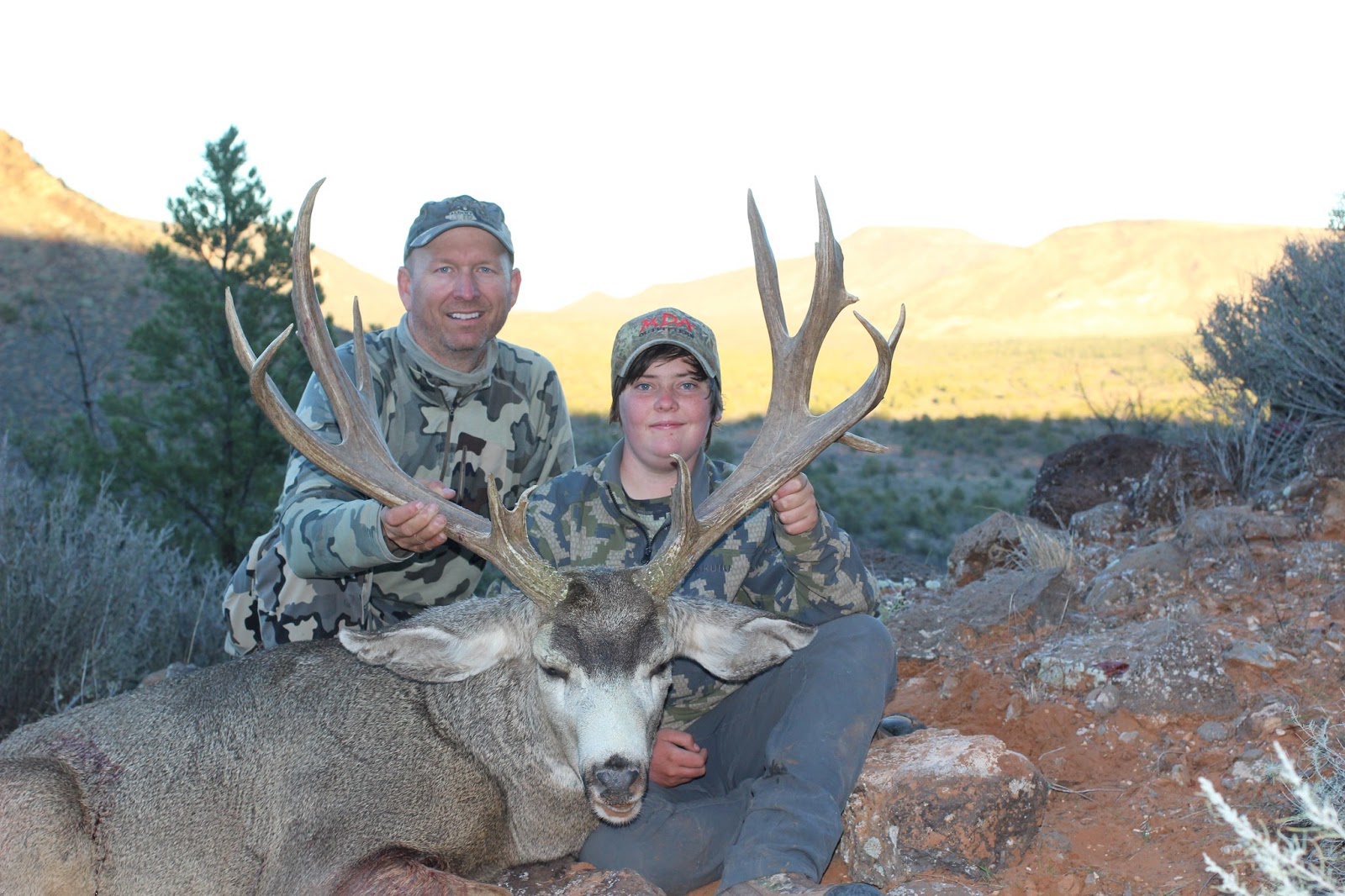 Jay Scott Outdoors Arizona Strip Mule Deer Hunt Unit 13B with Parker