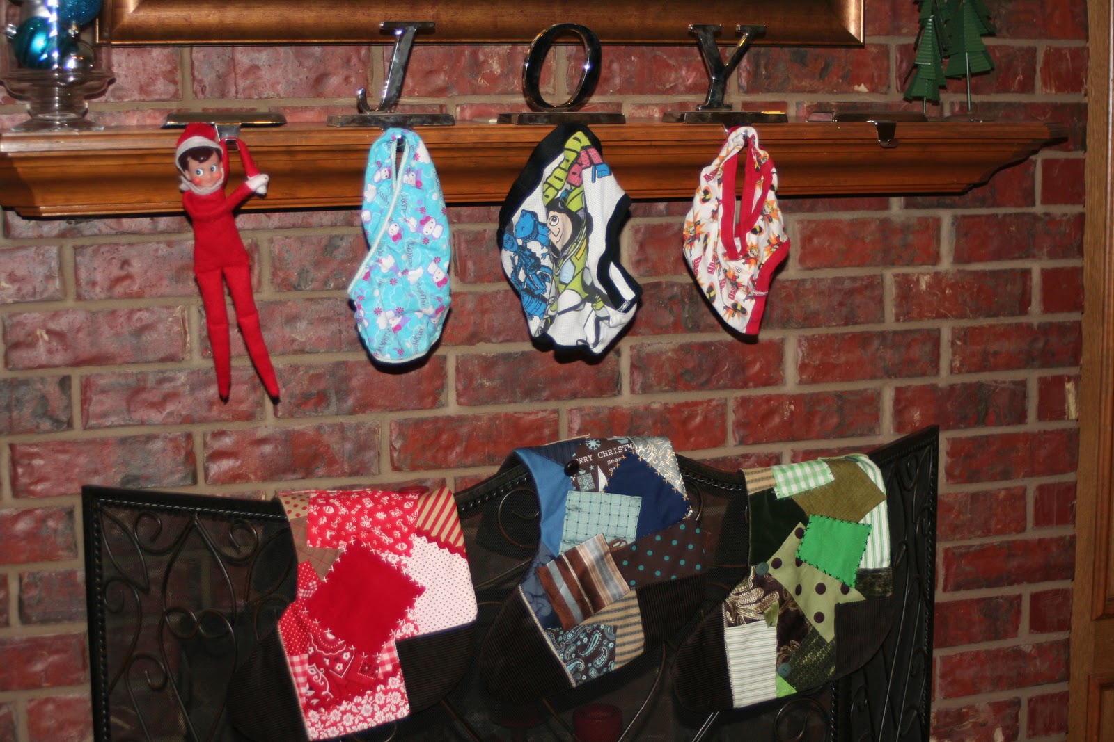 keepin' it easy elf on the shelf