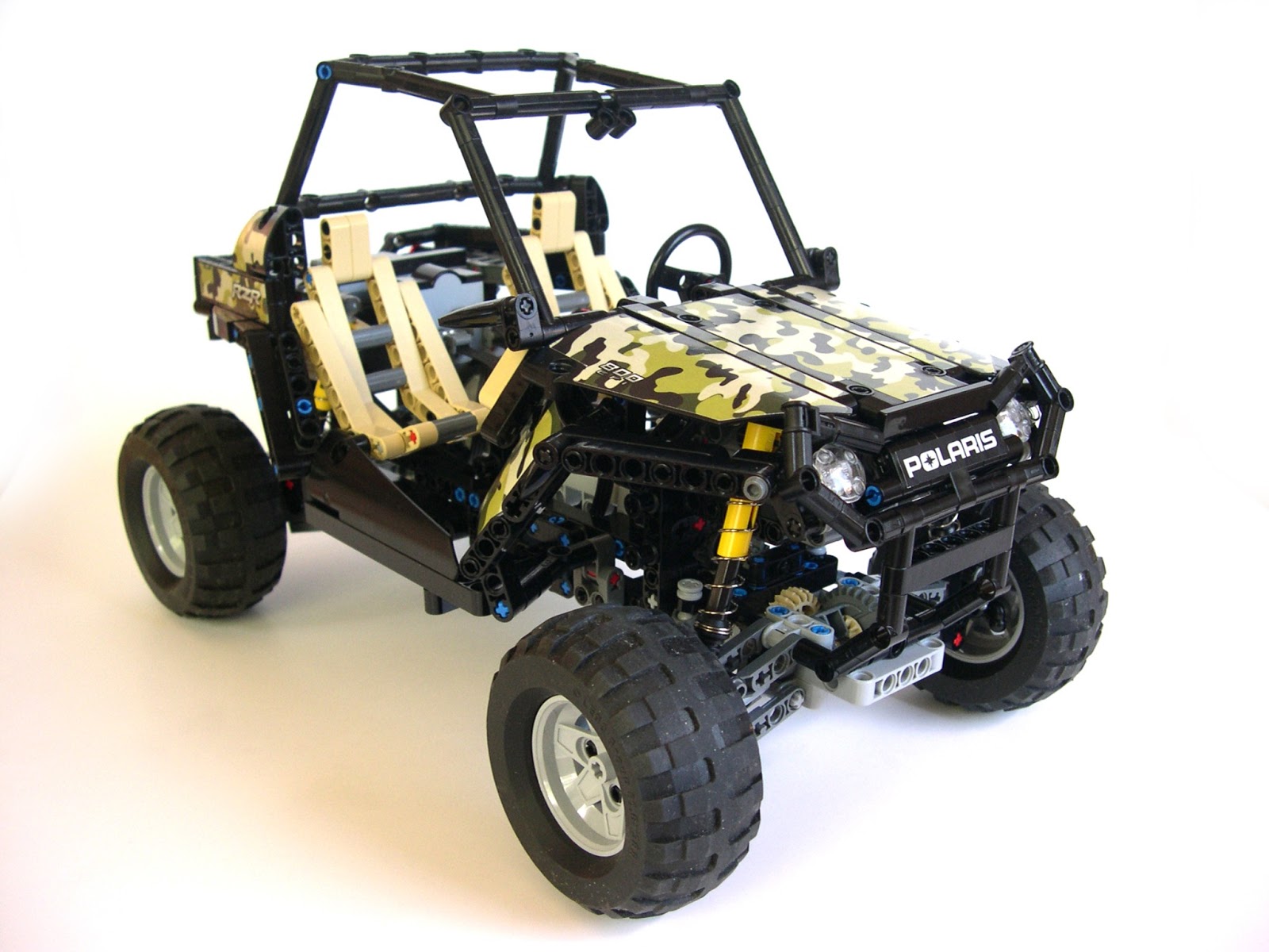 PLEGO Polaris 800 4x4