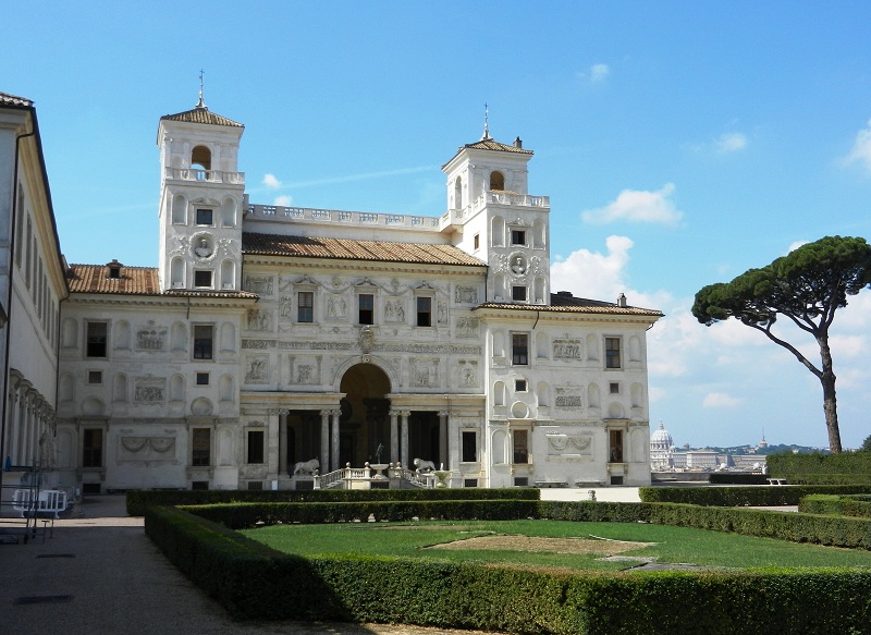 Opiniones de Academia Francesa en Roma