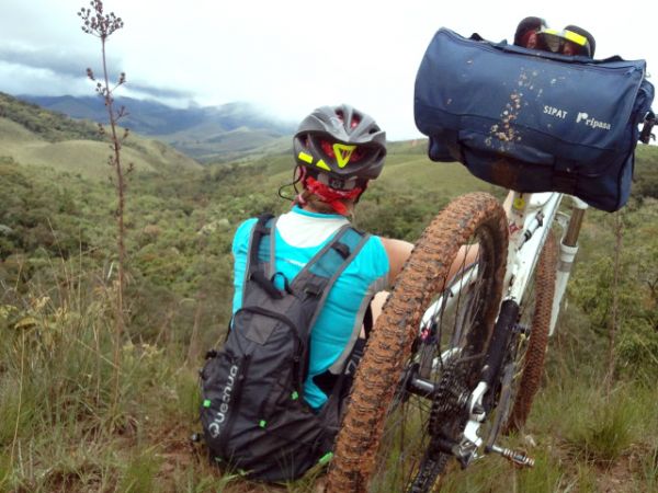 RASPANDO A MÃO NO GRAU DE BICICLETA ARO 29 