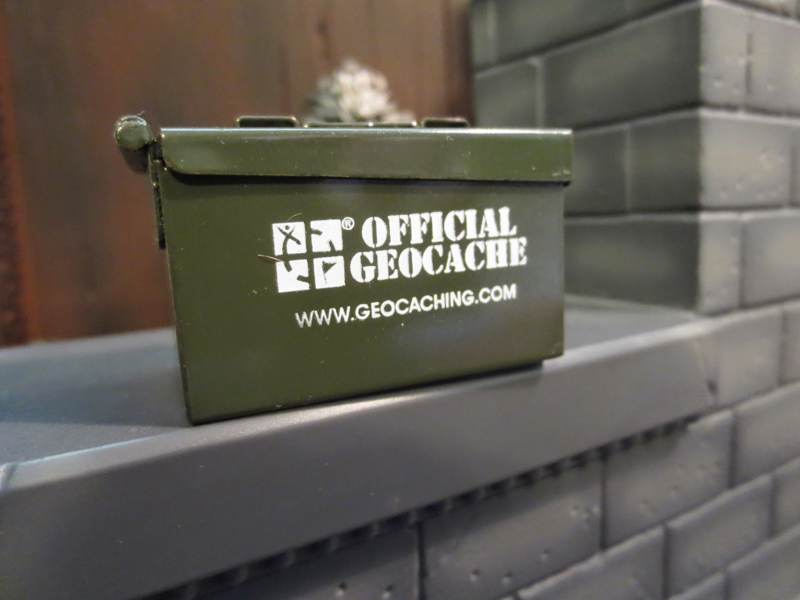 Action Figure Barbecue: Geocaching Review: Micro Ammo Can Geocache