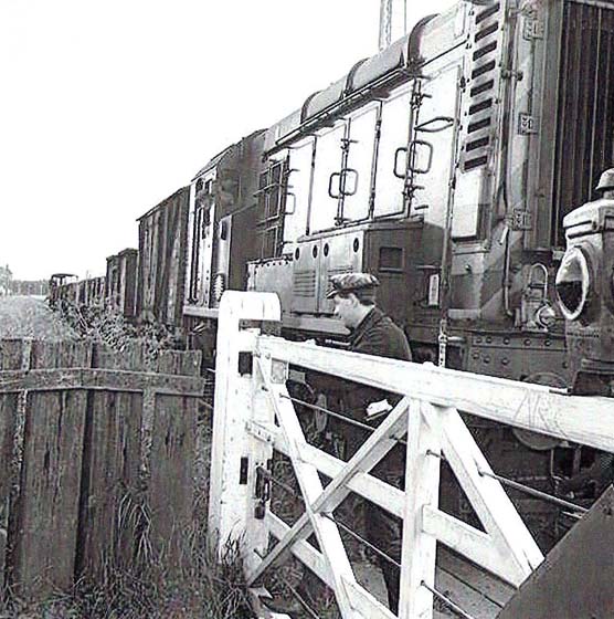 Auld Earlston Remembering the Railway at Earlston