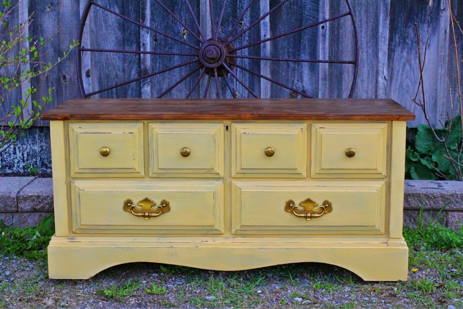 Laurel's Attic Ochre Cedar Chest/Bench SOLD