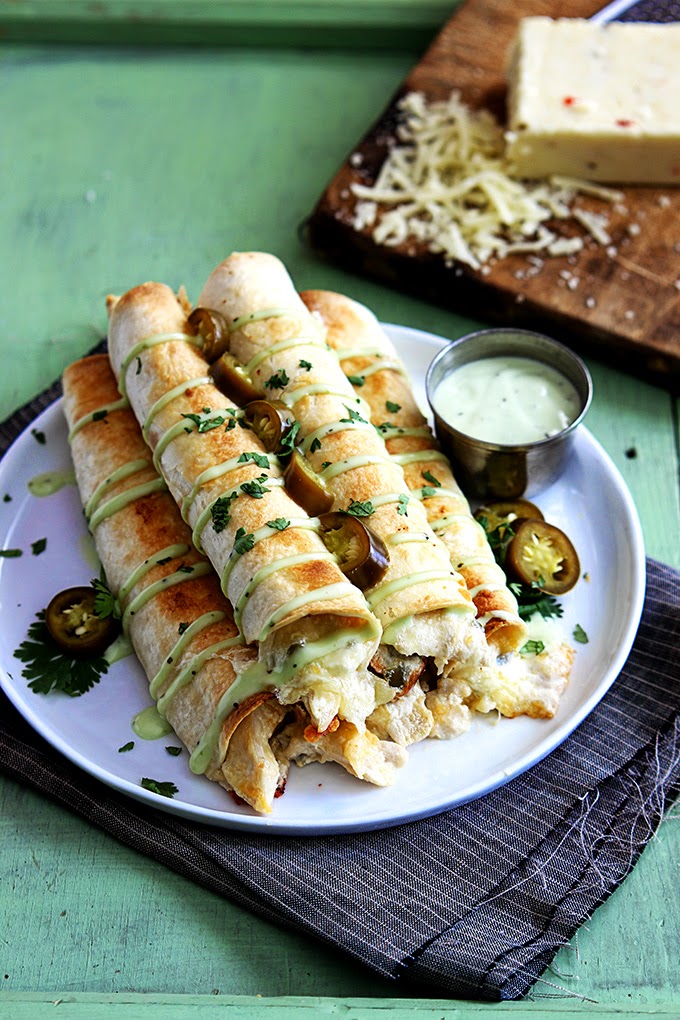 Eat Better. Feel Better. SLOW COOKER JALAPEÑO POPPER CHICKEN TAQUITOS