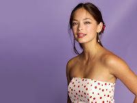 Kristin Kreuk Wallpapers