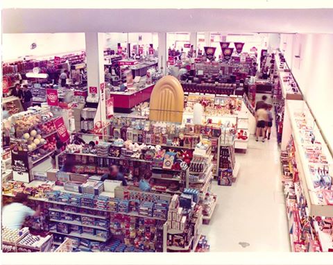 Woolworths in Commercial Road