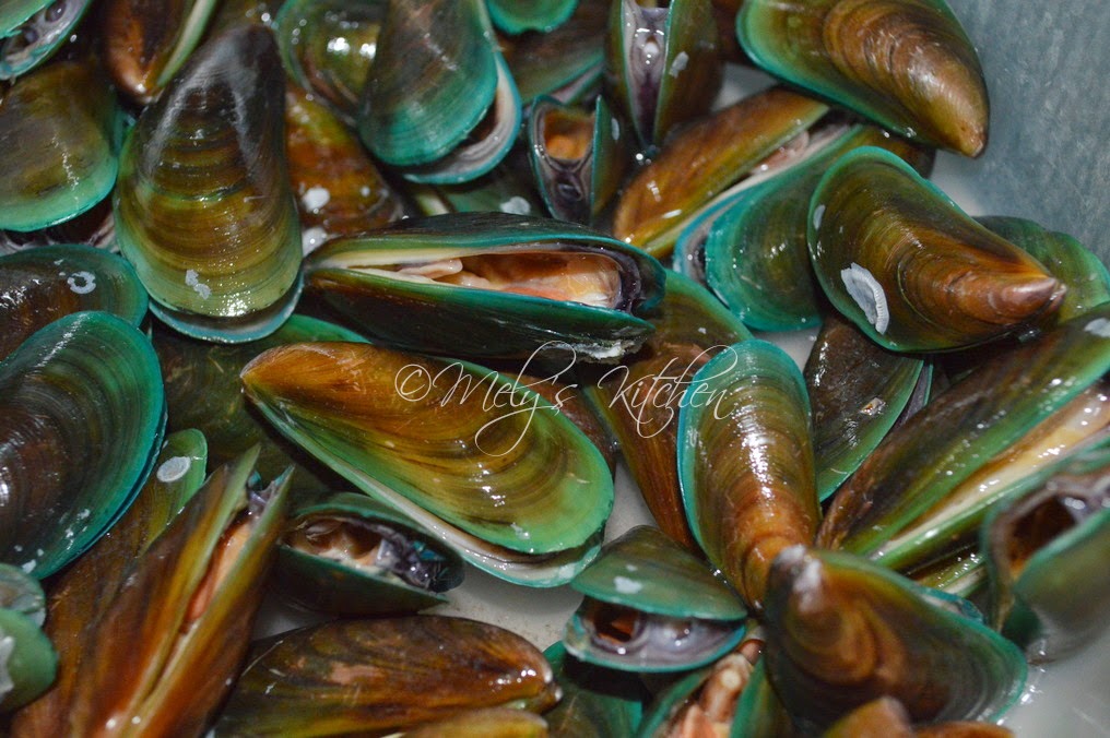 Mely's kitchen Mussels with Oyster Sauce