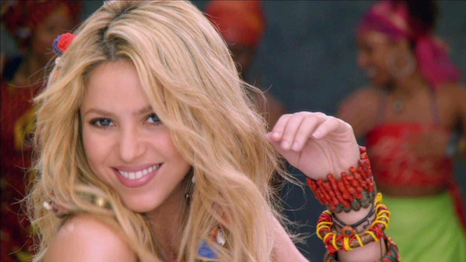Expolatinos: Shakira: "Waka Waka mi ha cambiato la vita"