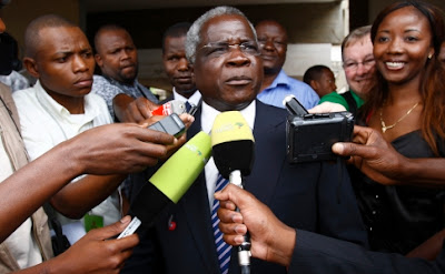 Dhlakama afirma que só voltará a Maputo como Presidente ou Morto