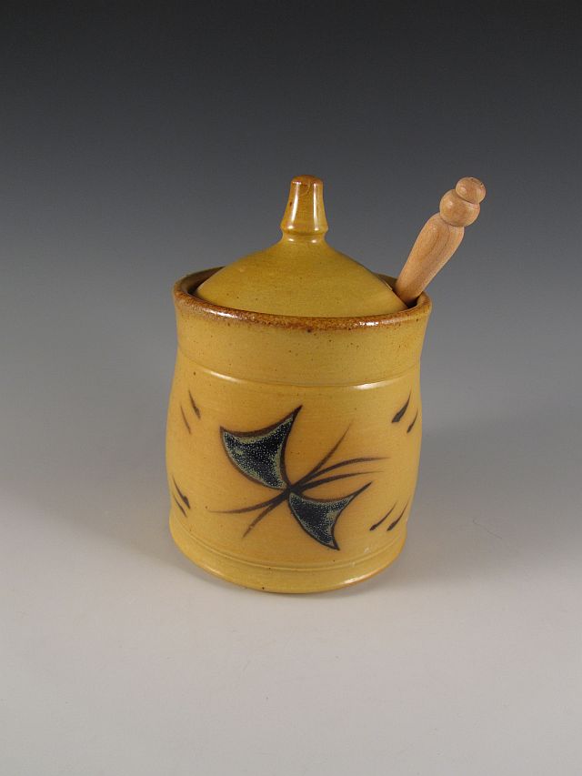 Clay Club June Perry Honey Pot
