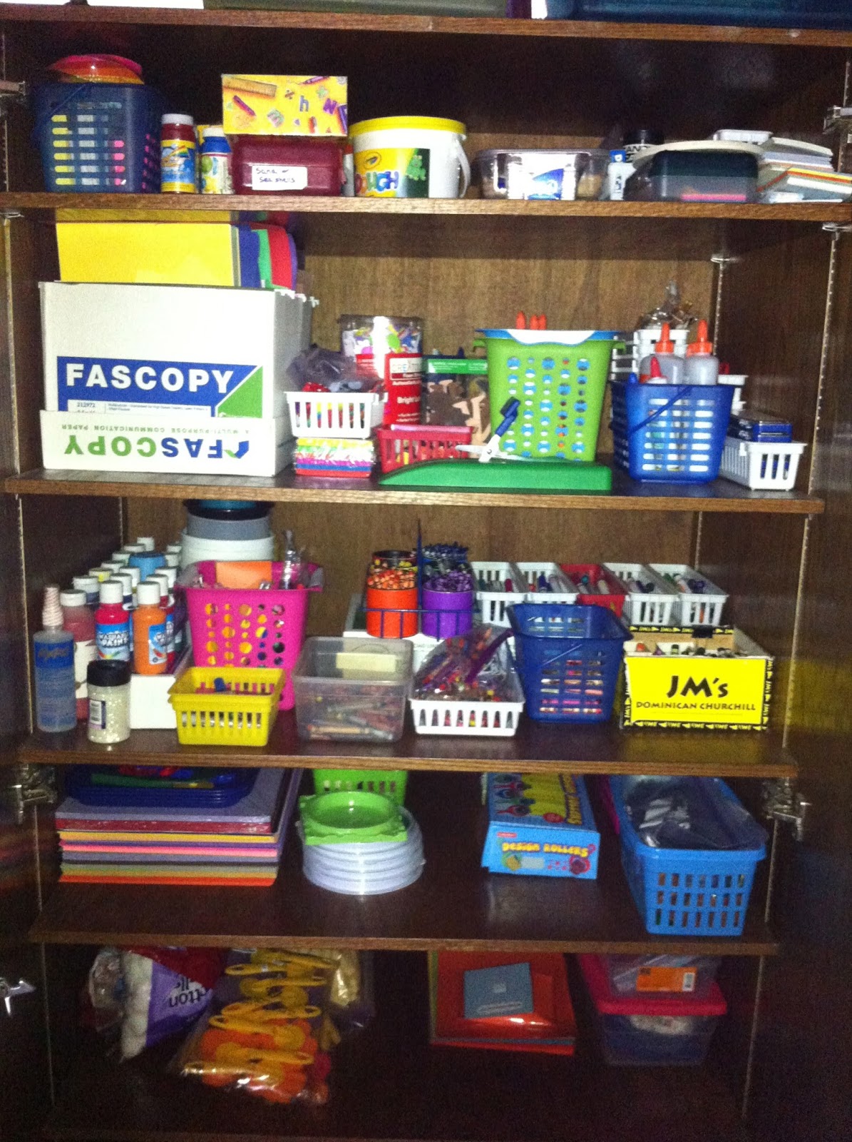 Organizing Teacher Space! Autism Adventures