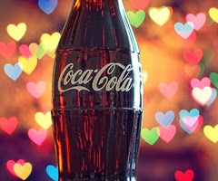 Coca Cola flesje met hartjes www.weheartit.com