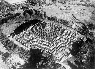 borobudur12 Foto Candi Borobudur saat Pertama Kali Ditemukan