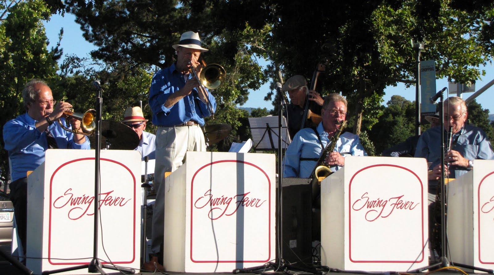 Celebrity Gems Entertainment 40's Swing Band sets the mood in Palo Alto