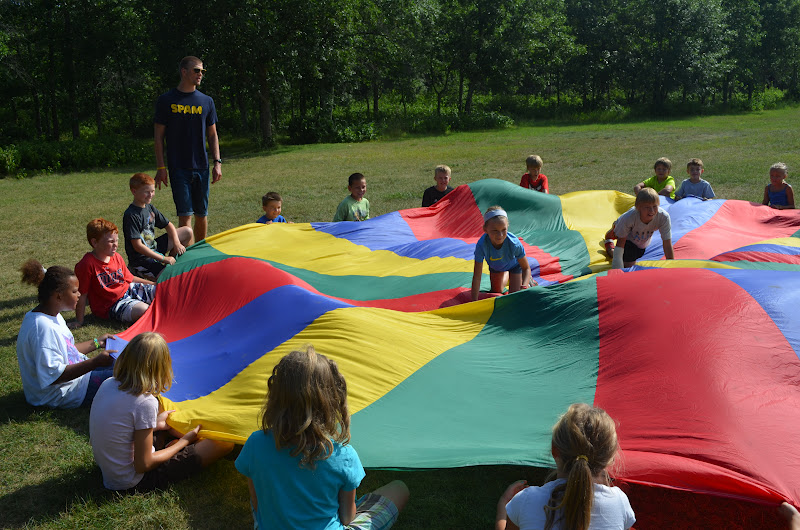 Summers of Pathways Parachute Games and Worship with Minis