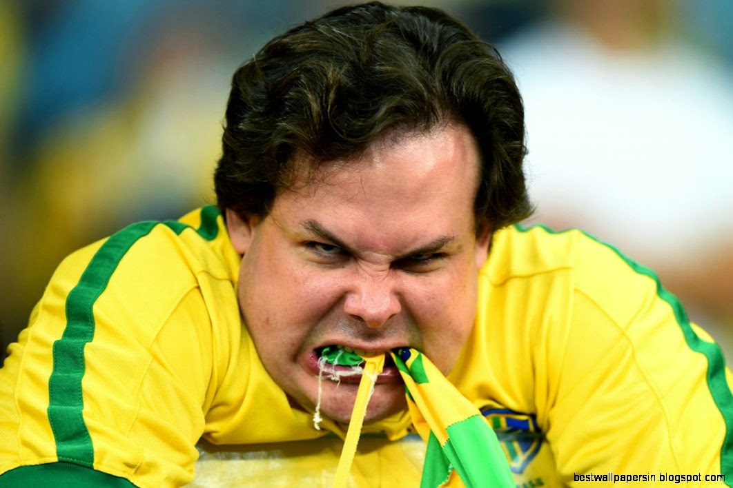 Hot Shots Photos of the Day Brazil Fans Al Qaeda Notebook Obama Hot Shots Photos of the Day Brazil Fans Al Qaeda Notebook Obama