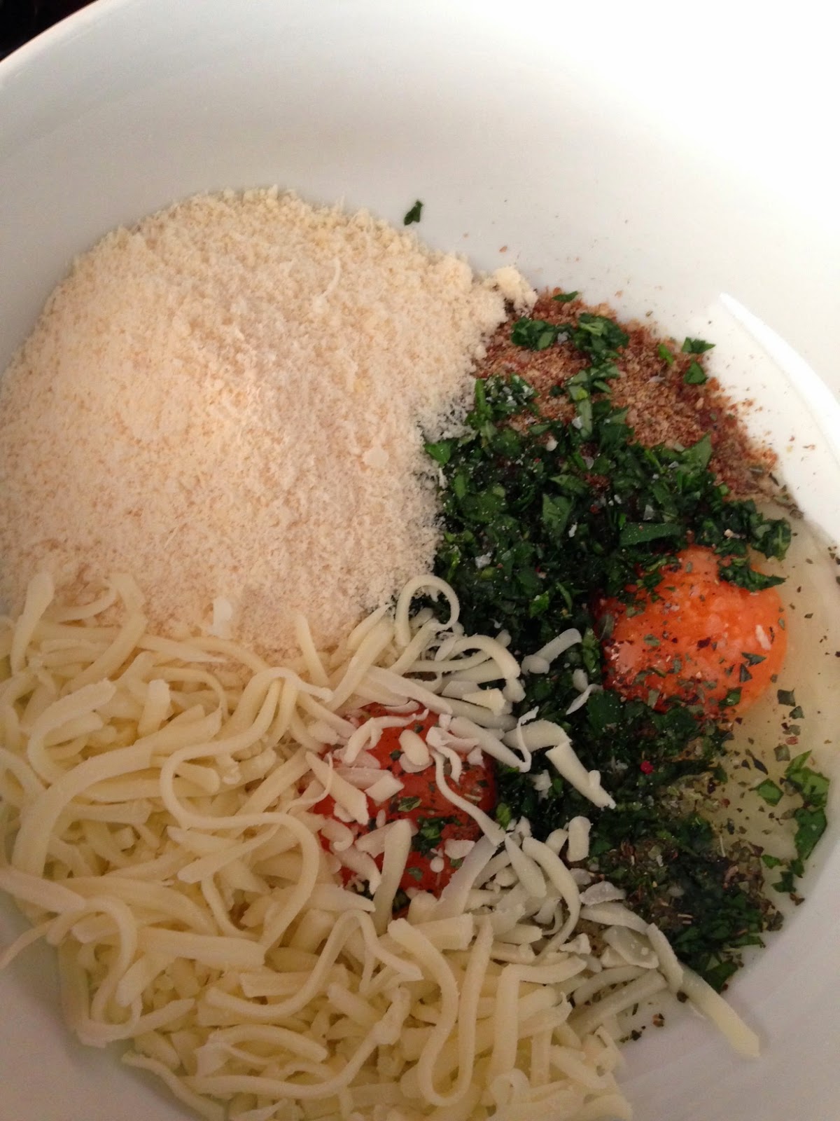 Sexy Domestic Gluten Free Low Carb Cauliflower Pizza Crust