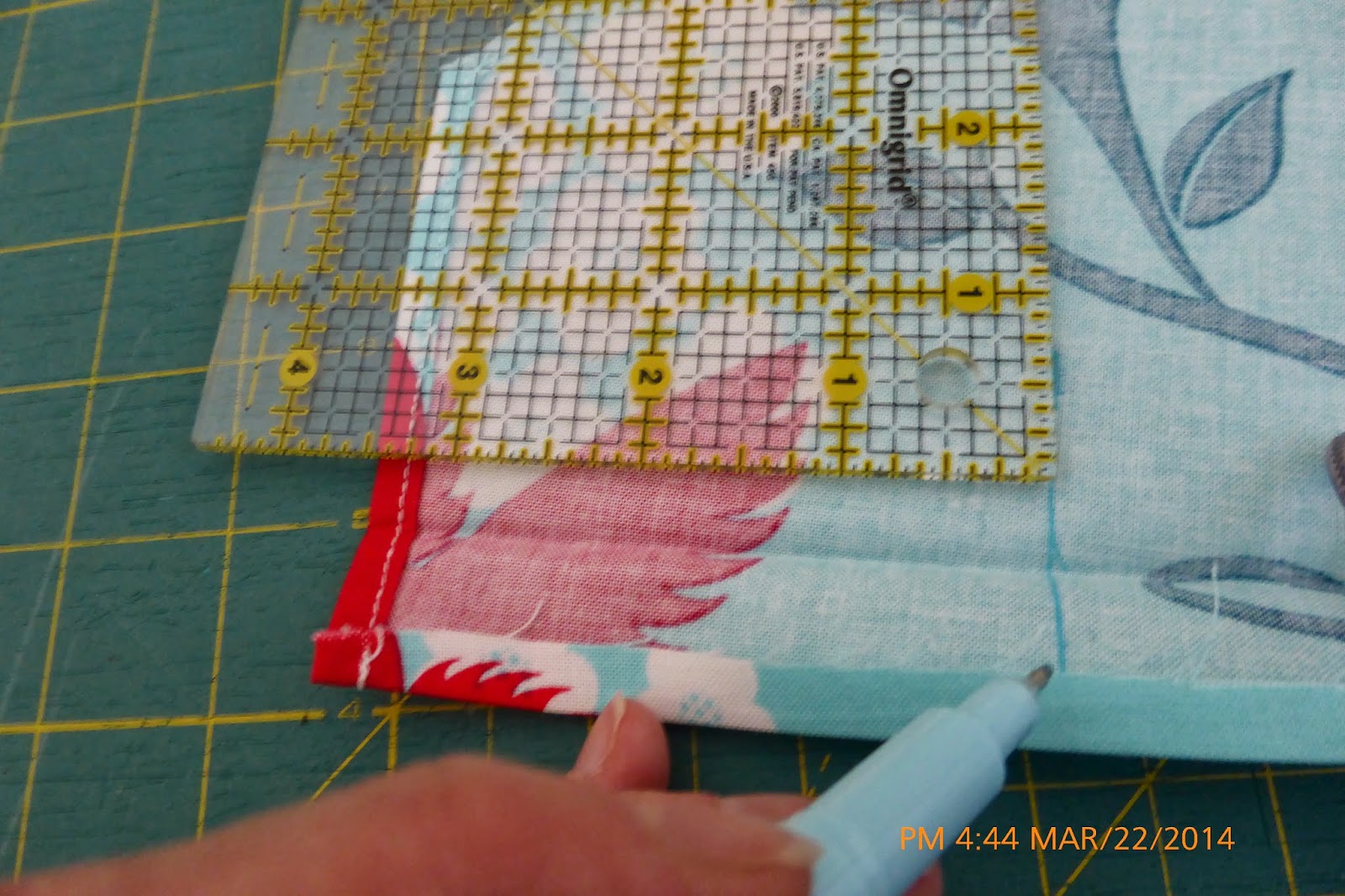 Miss Muffet Scrub Hats Tutorial for "The Hummingbird" scrub hat with