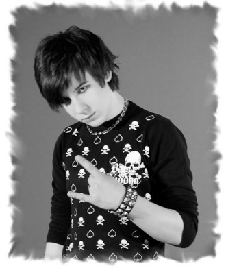 Emo Eye Paint