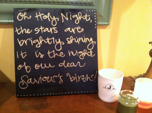 Makin' it in Memphis: Craft this: Merry Mail &amp; Christmas Wreath Craft Time.