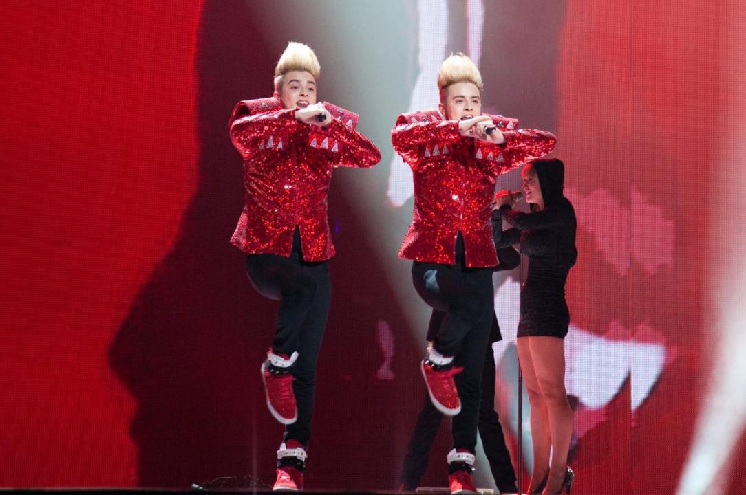 esc+2011+ireland+jedward+eurovision.tv.jpg