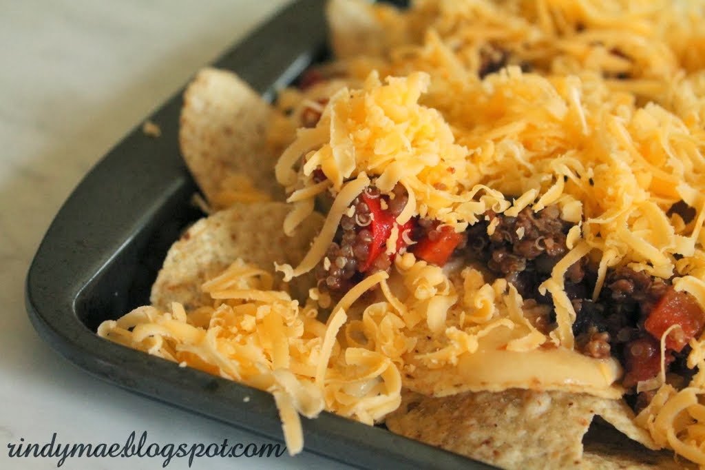 Rindy Mae Black Bean & Quinoa Chili Nachos